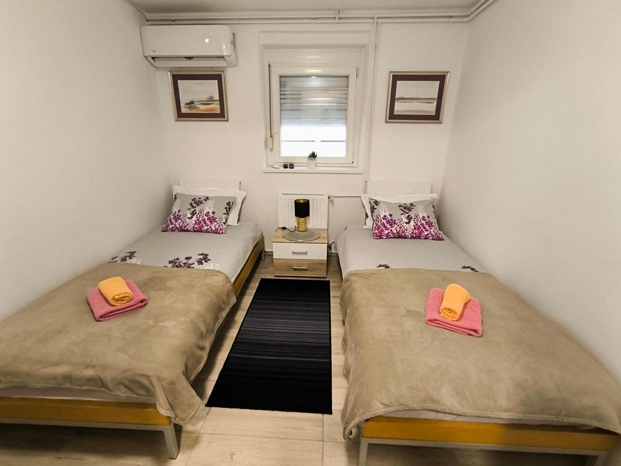 Jo-Ma Apartma - Safe Parking Ljubljana Kültér fotó